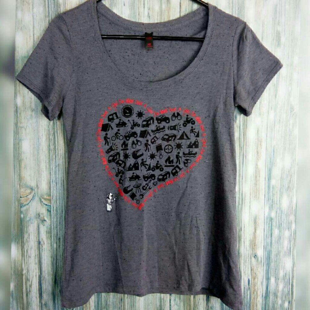 I'm not just a girl active heart graphic tee